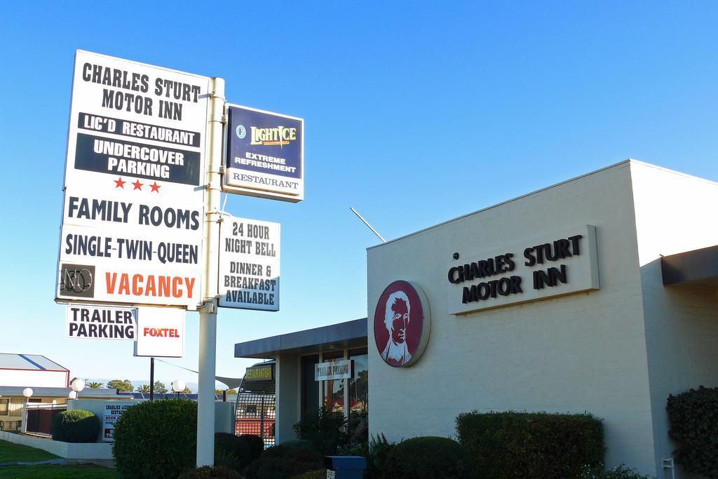 Charles Sturt Motor Inn West Wyalong Zewnętrze zdjęcie